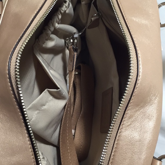 NWT Coach AddisonLeather Diaper Bag - Picture 8 of 12